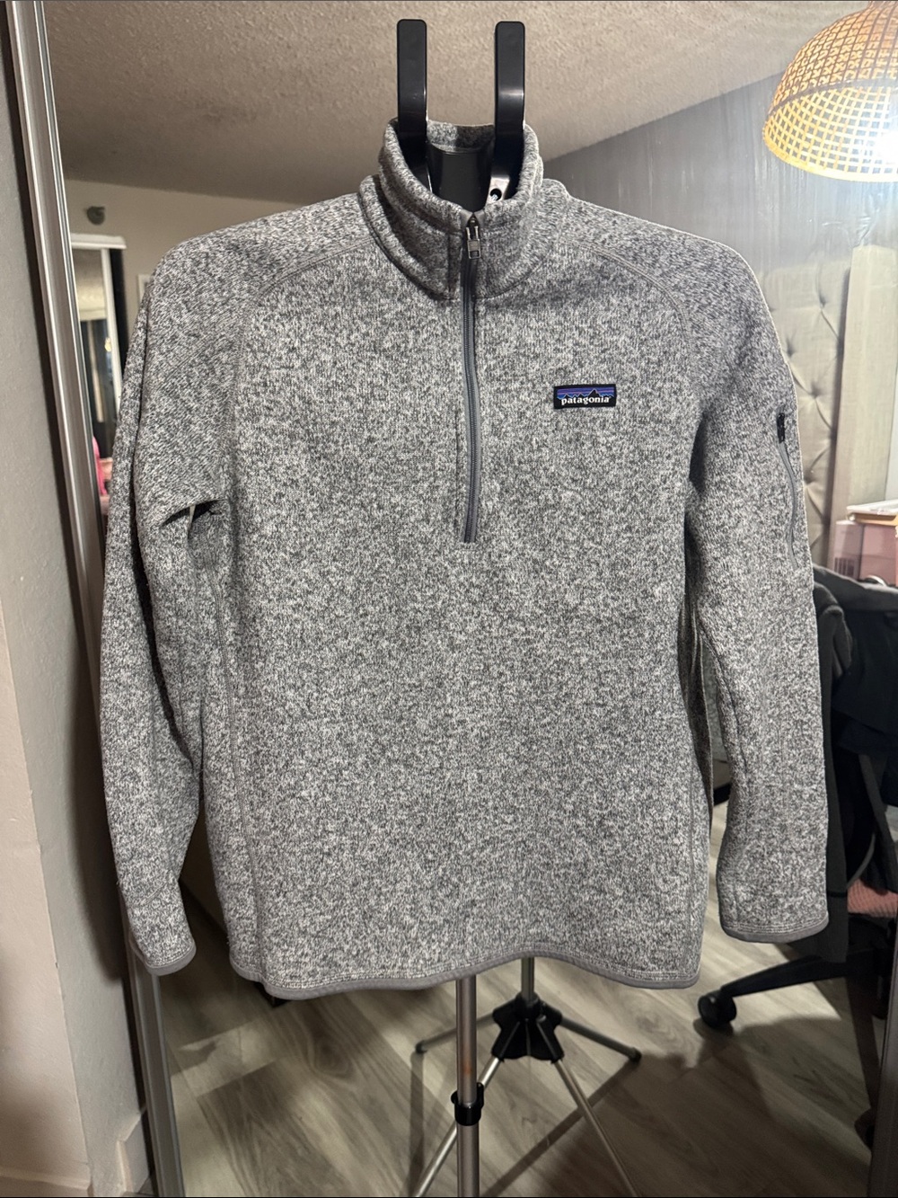 Patagonia Women's Heather Gray Quarter-Zip Fleece Pullover